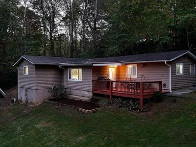 128 Woodland Hills Dr, Franklin, NC, 28734