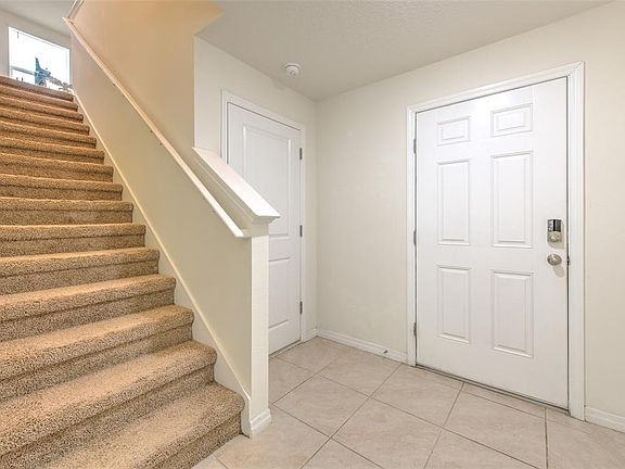 5th image of 11402 Stone Pine St