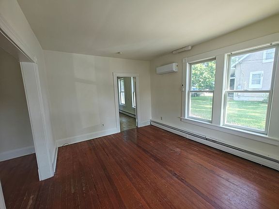 5th image of 1020 Salisbury Dr