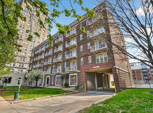 5316 Pershing Ave APT 507, Saint Louis, MO
