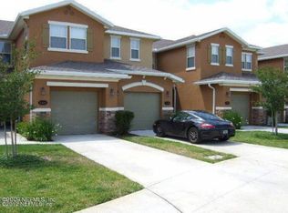 8871 Grassy Bluff Dr, Jacksonville, FL 32216