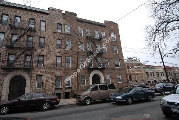2nd image of 150 88th St APT D2