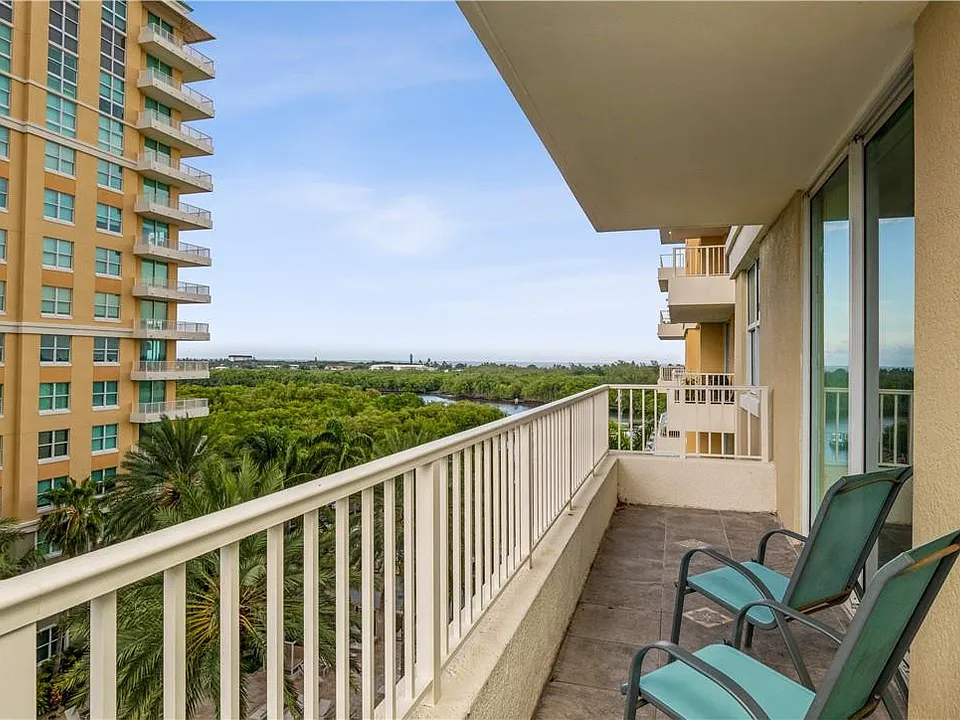 625 Casa Loma Blvd #705