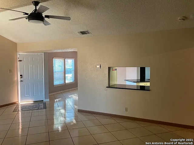 11910 Gallant Frst — Photo 3
