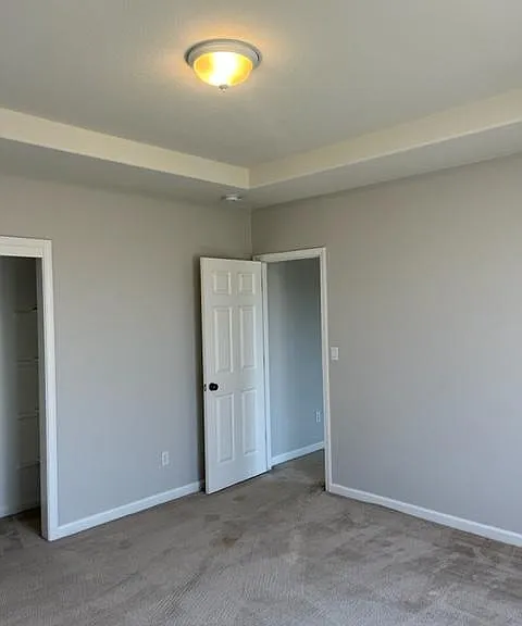 729 Wynyard Cir — Photo 28