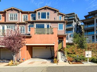 6512 Bayview Dr, Oakland, CA 94605