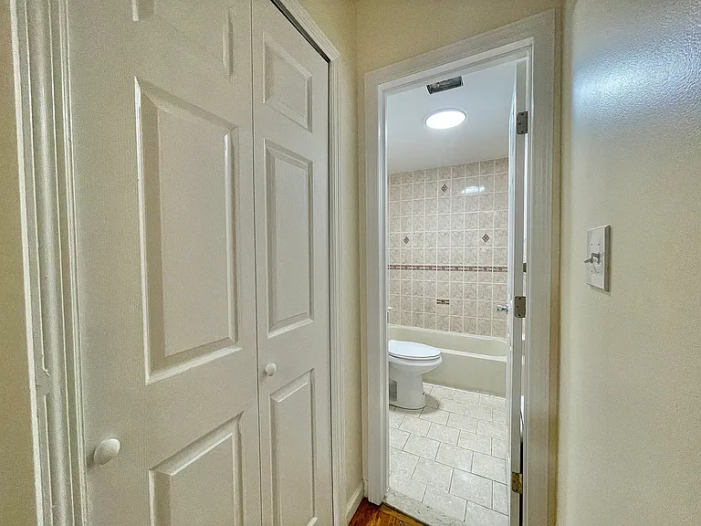 129 E 55th St #2 — Photo 11