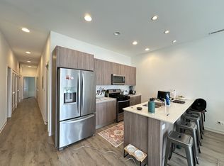 4110 N Narragansett Ave #L00M, Chicago, IL 60634