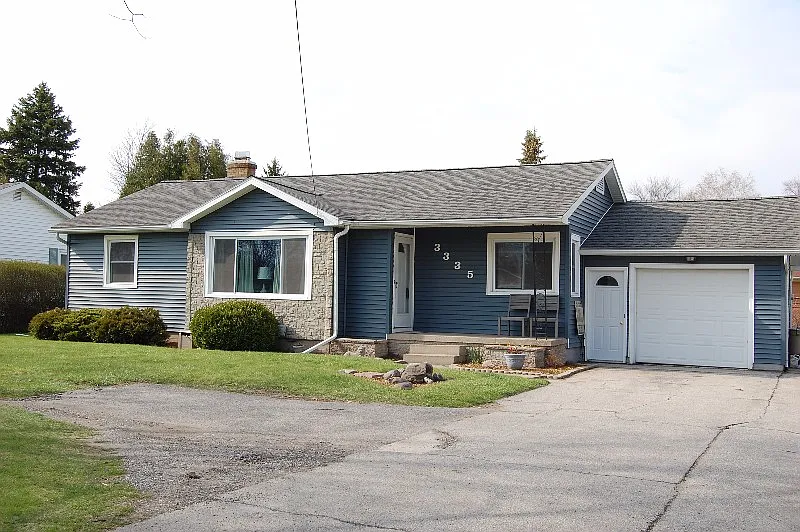 3335 Wilder Rd photo 1