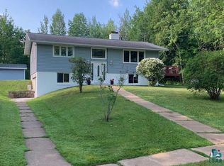 3406 Strand Rd, Duluth, MN 55803