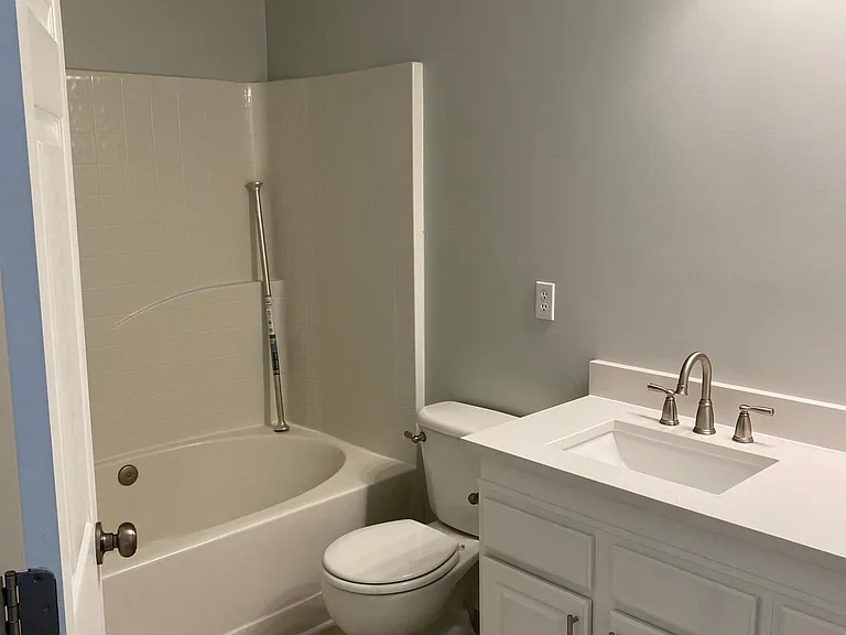 4236 Vienna Crest Dr — Photo 17