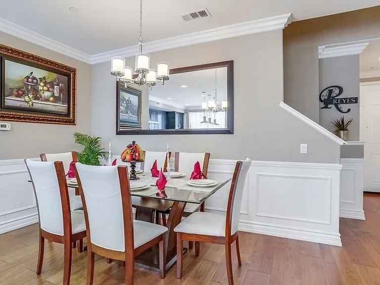 22057 Barrington Way — Photo 6