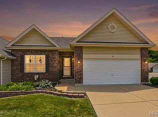 12 Parkville Ln, Festus, MO 63028