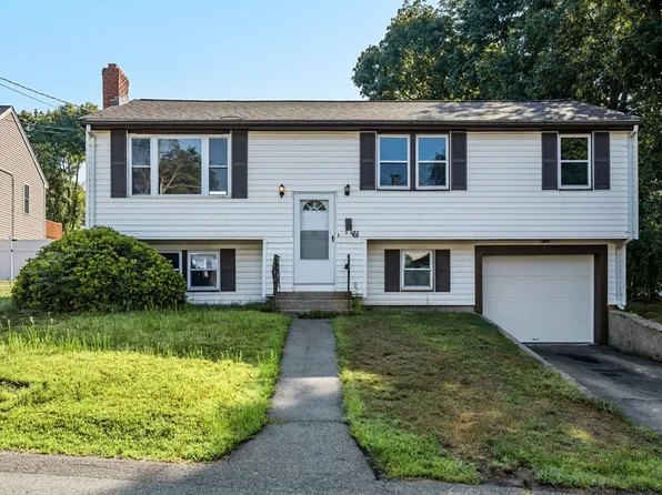 61 Bonney St, Brockton, MA 02302
