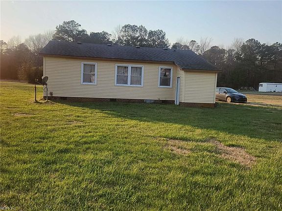 3rd image of 32033 Jenkins Mill Rd