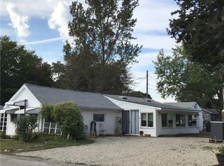 29 W Budlong Farm Rd, Warwick, RI 02886