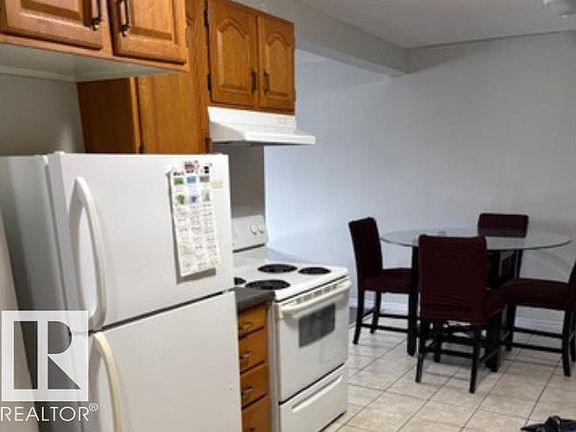 4th image of 10023 164th St NW #107