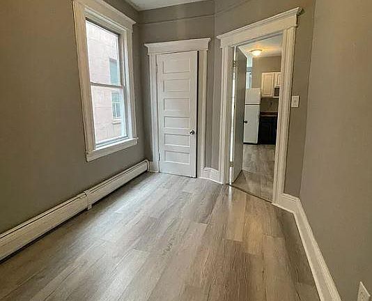 3rd image of 167 Clendenny Ave #2L