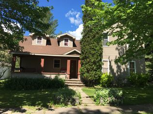 203 Underwood, Leroy, MI 49655