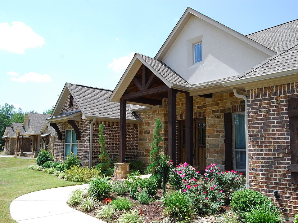 1st image of 190 Rockrose Dr