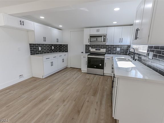 4th image of 5155 Blanton Dr