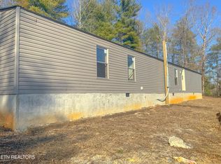 675 Reagan Valley Rd, Tellico Plains, TN 37385