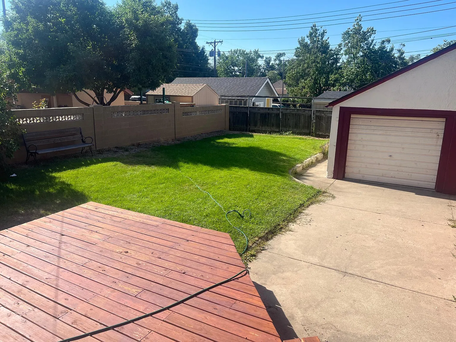 411 E Espanola Street — Photo 2