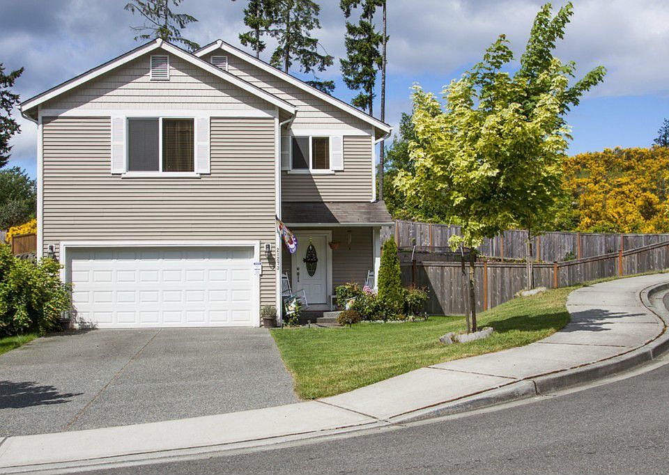 1st image of 21273 Brevik Pl NW