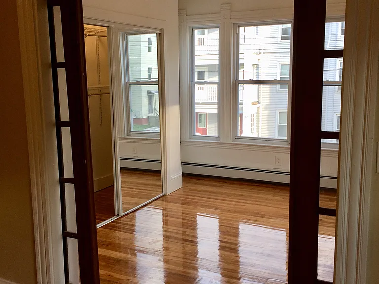98 Walnut St #2 — Photo 6