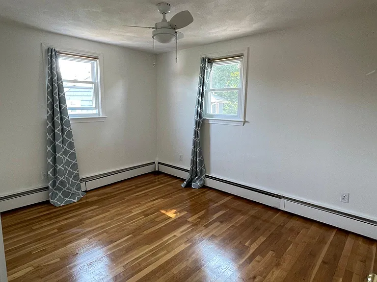 28 East St — Photo 10