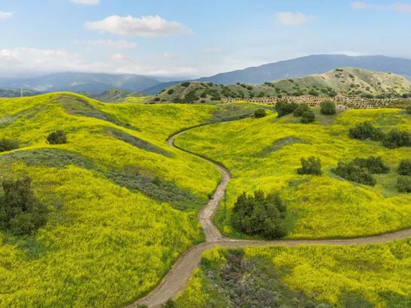 0 Dickenson Rd, Santa Paula, CA 93060