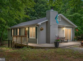 562 Lake Anna Dr, Bumpass, VA
