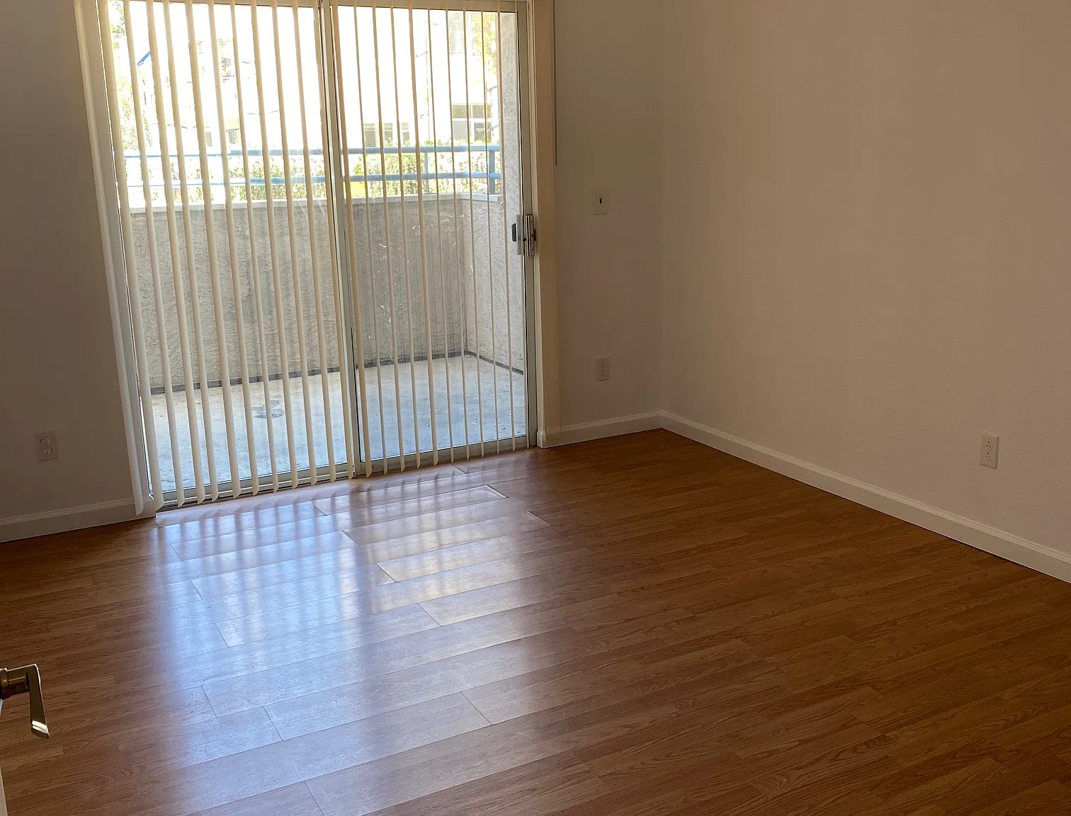 2 bed, 1170 sqft, $3,400 — Photo 4