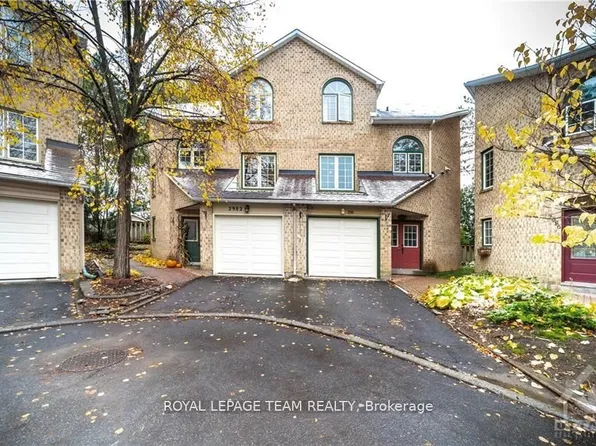 2982 Richmond Rd S, Ottawa, ON K2B 6S7