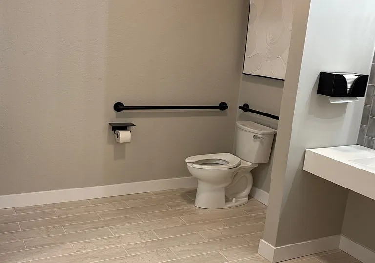 138 Eagle Dr #A — Photo 11
