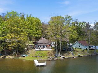 30 Circle Dr, Berne, NY 12059