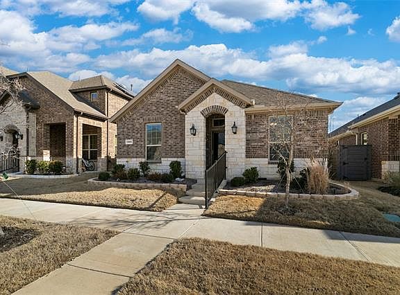 4th image of 7001 Dandelion Dr
