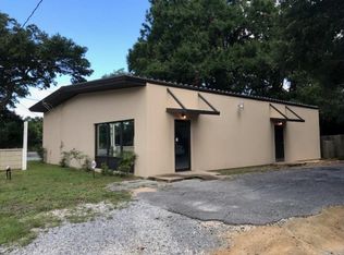 1734 Creighton Rd, Pensacola, FL 32504