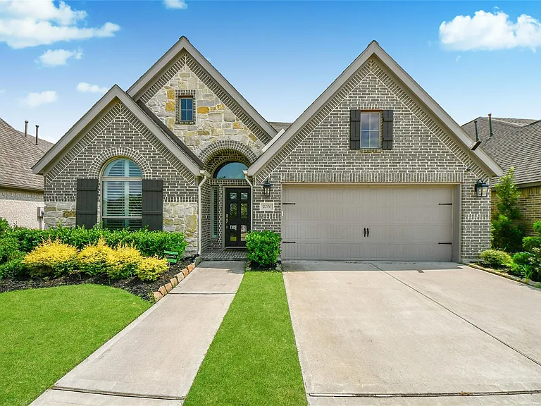 2206 Forest Trace Ln — Photo 2