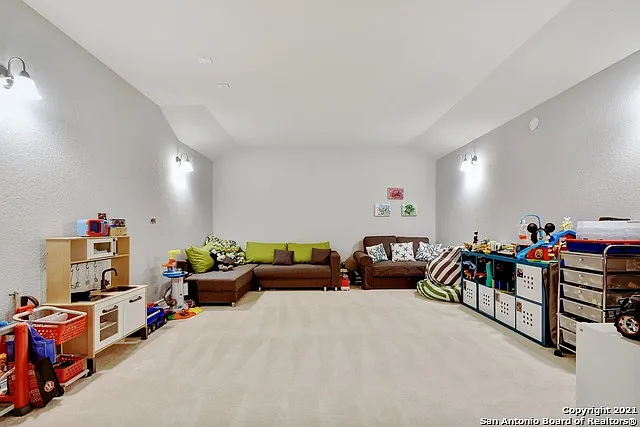 9113 Sunpool — Photo 28