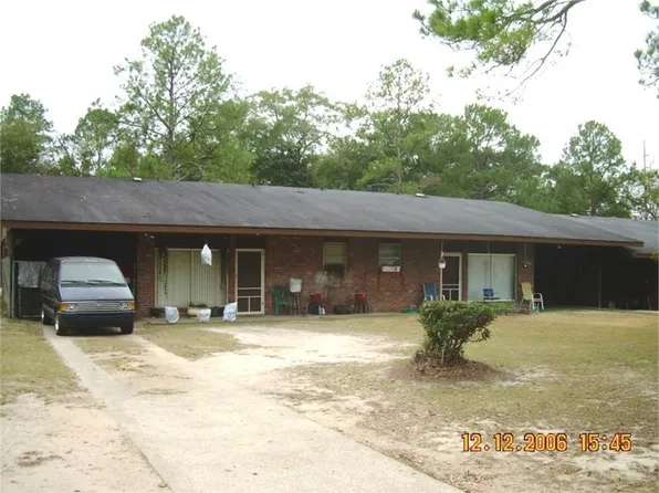 517 Park Ln, Albany, GA 31701
