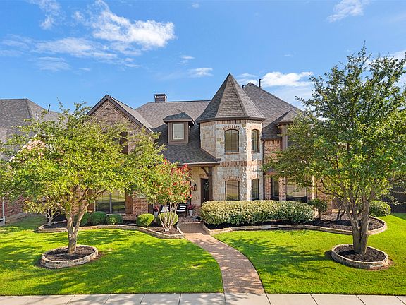 2nd image of 3931 Bal Harbour Ln