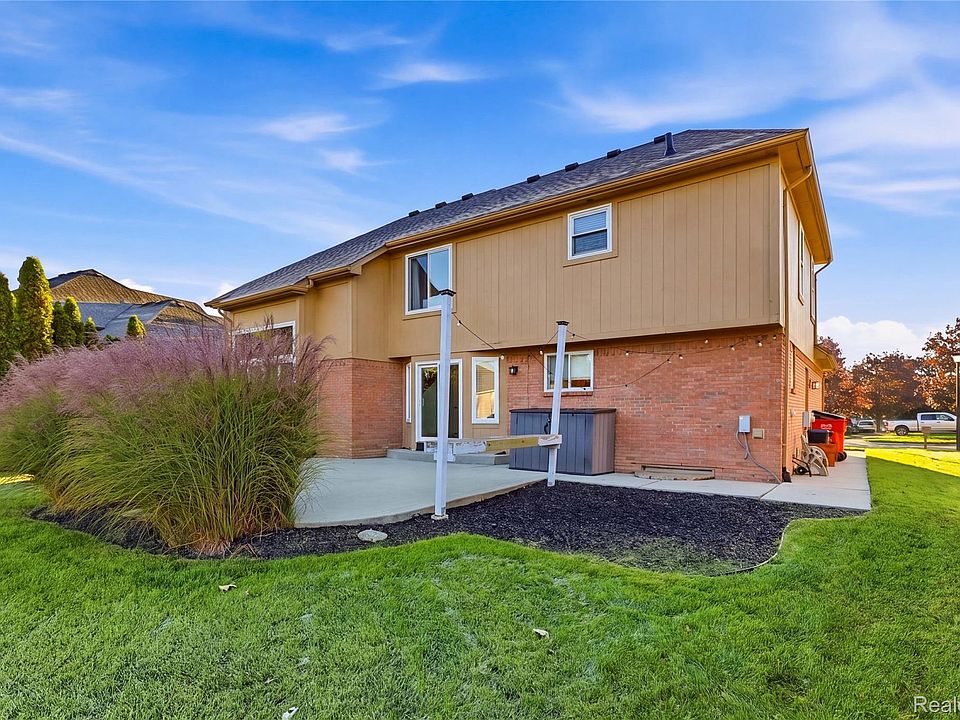 51343 Fantasia Dr, photo 6