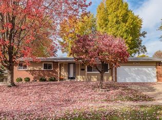 1475 Bristol Dr, Florissant, MO 63031