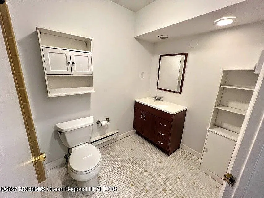 2 bed, 1130 sqft, $2,000 — Photo 4