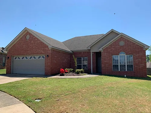 5507 Village Loop Photo 1