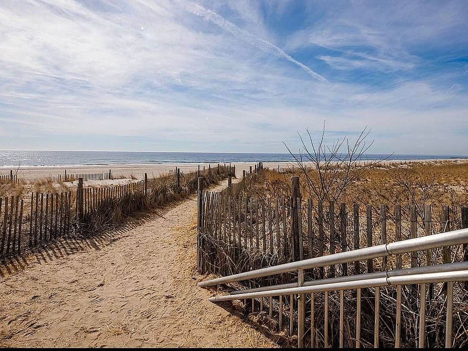 1st image of 134 Beach 122 St #2