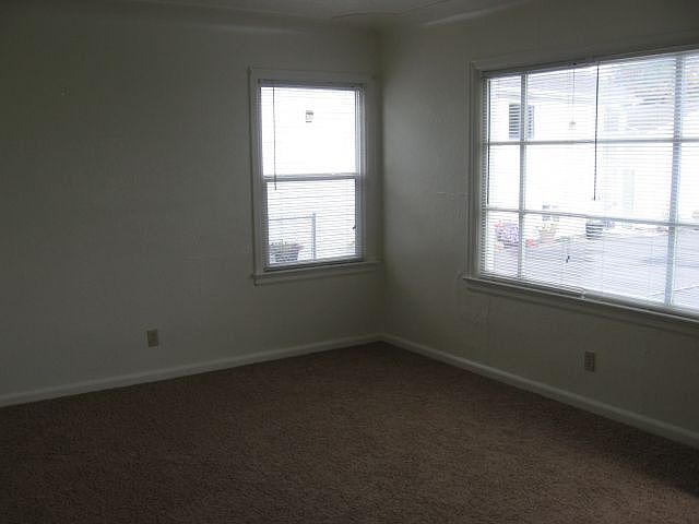 2nd image of 610 Saint Johns Ave