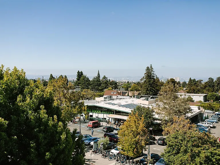 3001 Telegraph Ave — Photo 24
