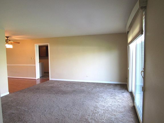 4th image of 1027 Quanset Ct #0